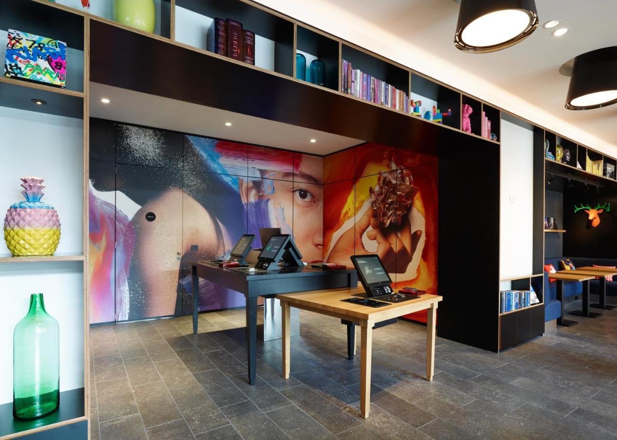 Hotel citizenM Zürich Esterno foto